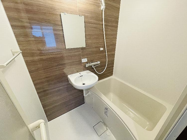 ｍａｆｏｌａ２の浴室|物件の画像9