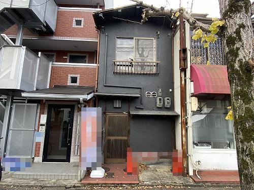 小山東元町 店舗付住宅