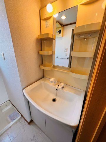 フローラの独立洗面台