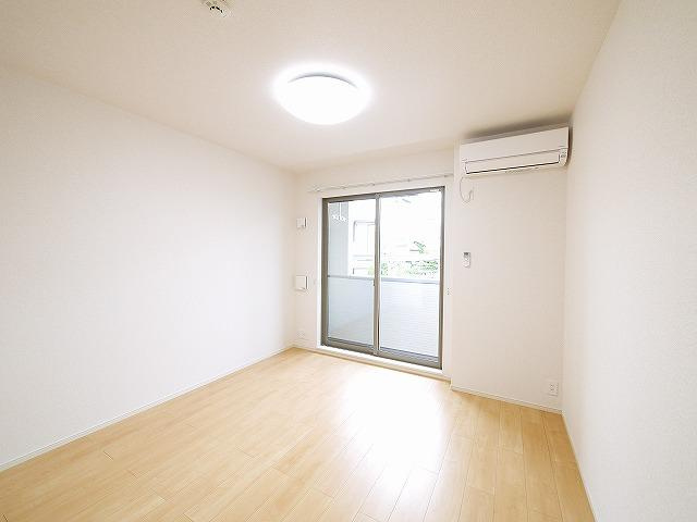 グリュックの寝室|寝室にぴったりのお部屋です
