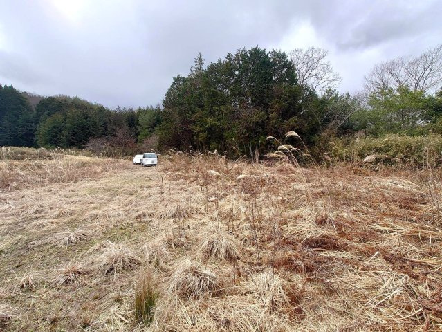 ◆緑豊かな環境◆現況更地の売土地◆敷地超広めの約580坪◆陽当たり・通風良好◆京丹波町曽根由リの外観|現地(２０２５年３月撮影)
現況：更地
