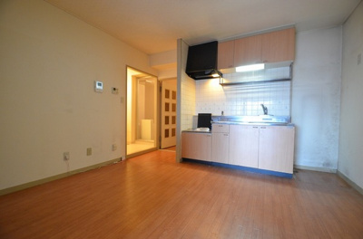 【居間・リビング】 | レジデンス春日 