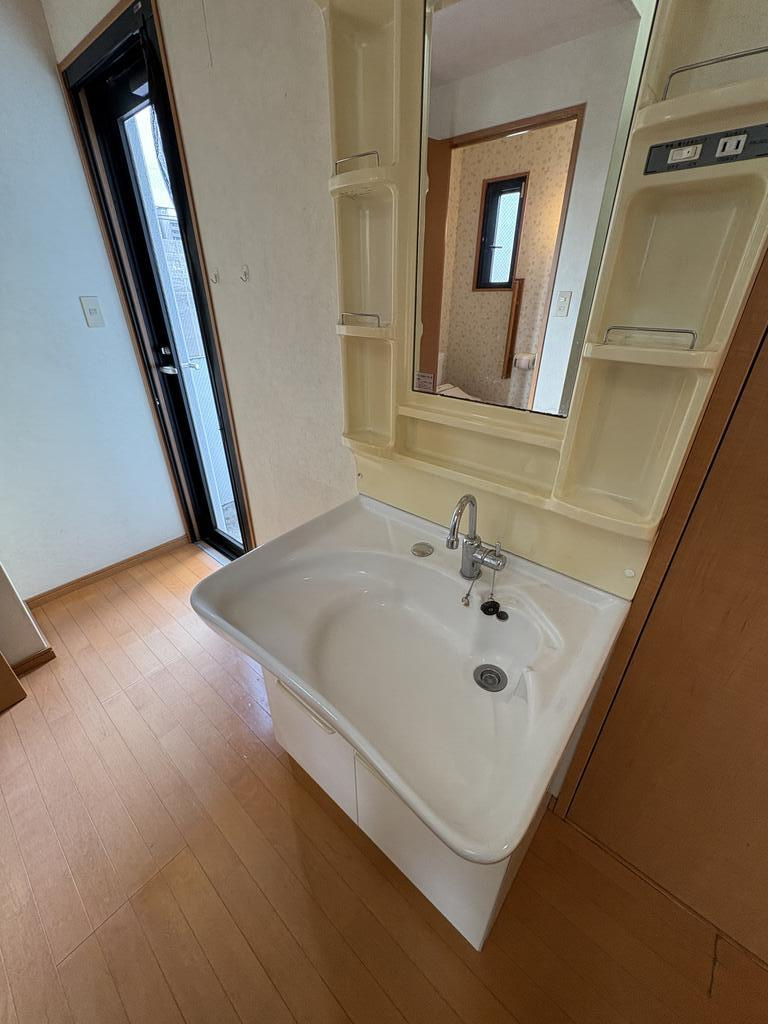 熊本市東区月出２丁目の賃貸マンションの独立洗面台