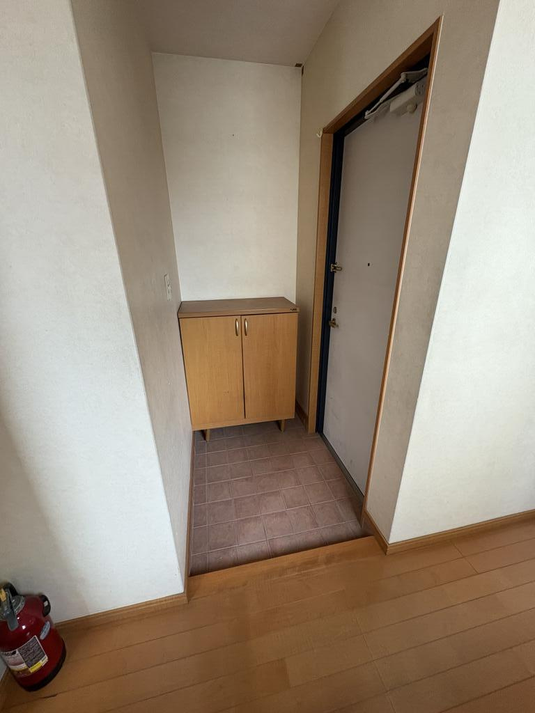 熊本市東区月出２丁目の賃貸マンションの玄関