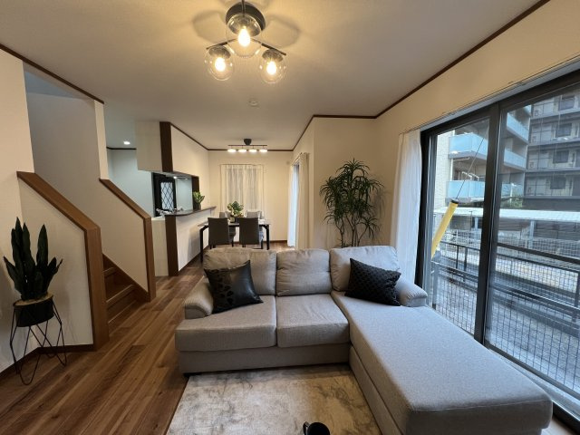 オール電化の良さ、知っていますか？【戸塚区前田町】リフォーム戸建の居間・リビング