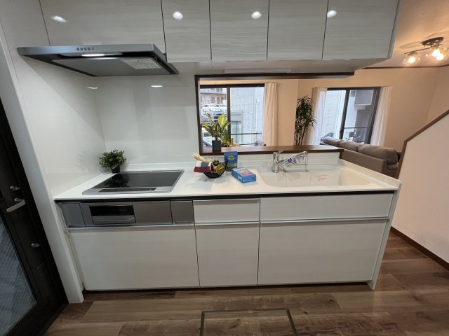オール電化の良さ、知っていますか？【戸塚区前田町】リフォーム戸建のキッチン|コンパクトなキッチンで掃除もラクラク