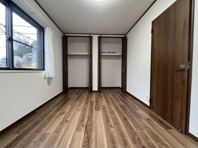 オール電化の良さ、知っていますか？【戸塚区前田町】リフォーム戸建の洋室|コンパクトで使いやすい洋室です