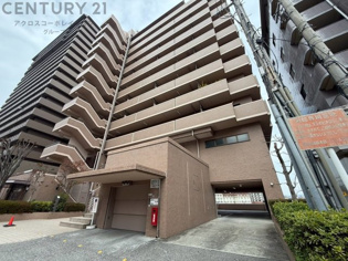 2024年7月リフォーム物件。リフォーム内容（キッチン・浴室・洗面台・トイレ新調、全クロス張替、フロア貼替、シューズクローク新設、建具扉交換、ハウスクリーニング）