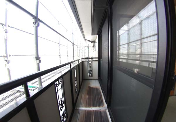 サングレースのバルコニー|バルコニーからの眺めを楽しみながら食事をしませんか