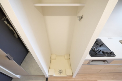 【設備】 | プレサンス朝潮橋ベイ・ブリーズ | 洗濯機置き場です