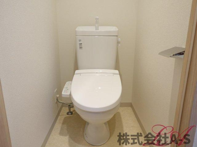 プレサンス久屋大通公園エアリーのトイレ|同間取り画像使用
実際のお部屋と色などが異なる場合がございます。