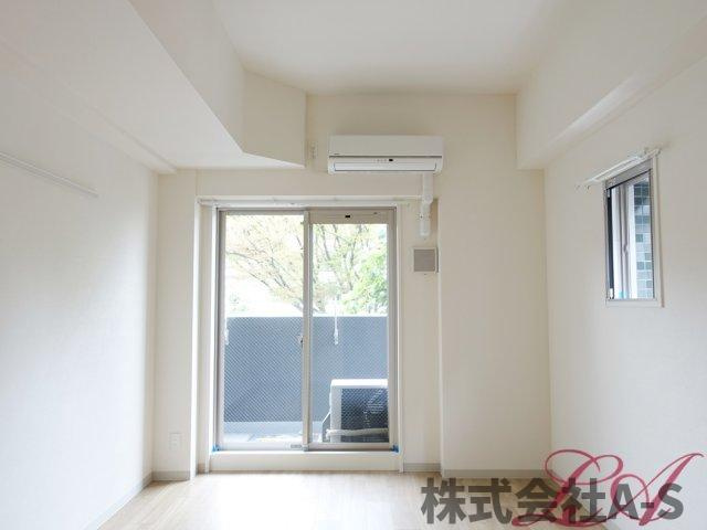 プレサンス久屋大通公園エアリーの居間・リビング|同間取り画像使用
実際のお部屋と色などが異なる場合がございます。