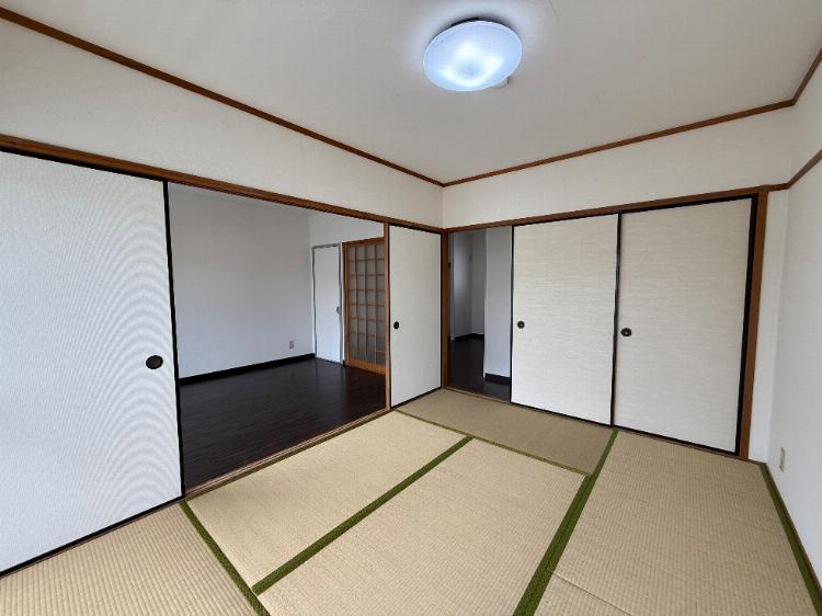 リバープール桟四の和室|来客時にも便利な和室付き