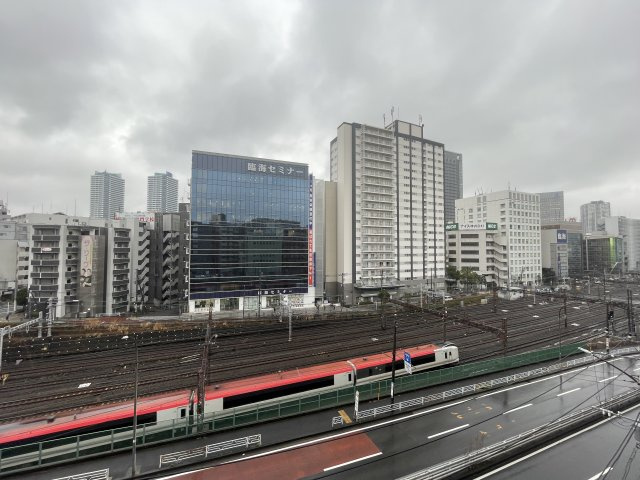 ３分歩いて雨に濡れず横浜駅まで～【カインドステージ横浜台町】の展望