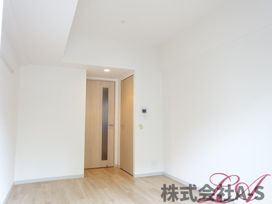 プレサンス久屋大通公園エアリーの居間・リビング|同間取り画像使用
実際のお部屋と色などが異なる場合がございます。