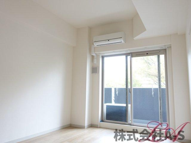 プレサンス久屋大通公園エアリーの居間・リビング|同間取り画像使用
実際のお部屋と色などが異なる場合がございます。