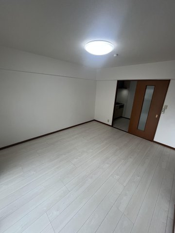 【内装】 | 第14川崎ビル | 別号室の写真になります。現況優先。