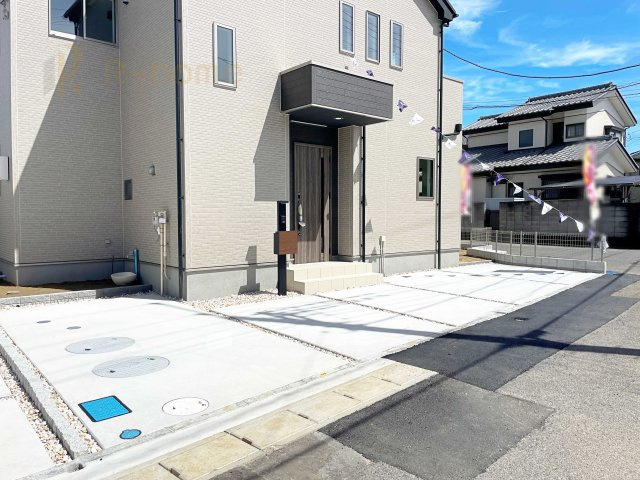 我孫子市古戸　新築戸建て　2号棟の駐車場|カースペースは2台お停めいただけます♪