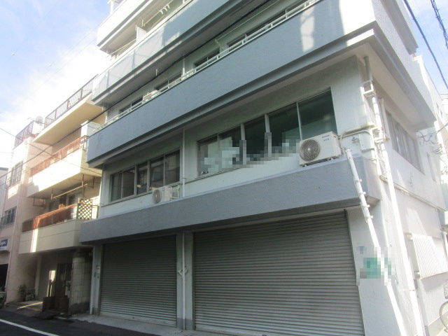 墨田区向島３丁目のビル