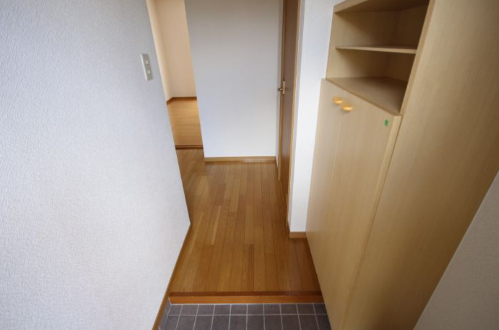 トロイメライIの玄関