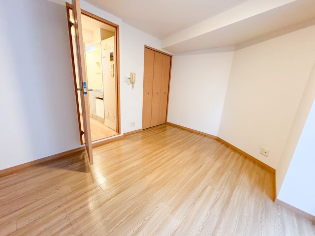 Mヴィレッヂ寺田町 の寝室