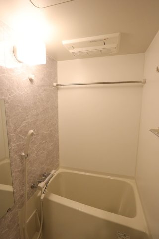 S-RESIDENCE新大阪WESTの浴室