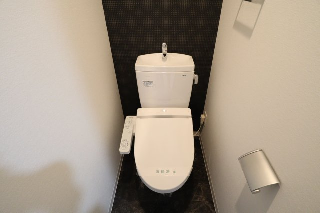 S-RESIDENCE新大阪WESTのトイレ
