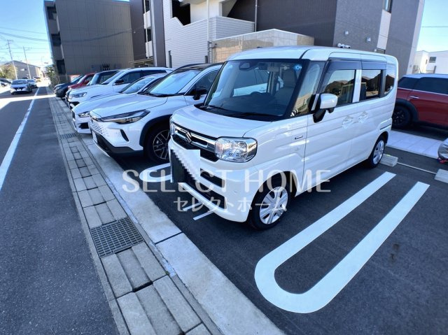 【駐車場】 | グランドテラス雅　岡崎駅南 | 駐車スペースもあります