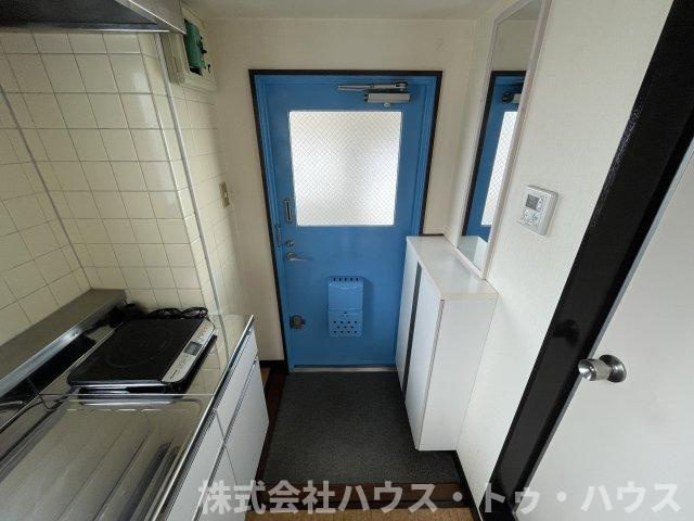 田中ビルの玄関