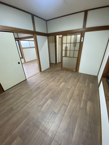 【 貸主 】本牧緑ケ丘ハウス（2F）の洋室|CF新規張替（2025年3月施工）
※2025年3月撮影