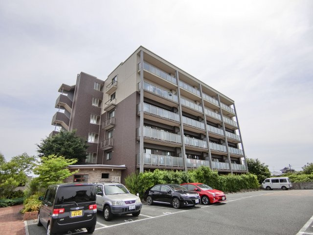 プリマヴェーラ一條【キャッシュバック対象物件】の外観|きれいな外観です