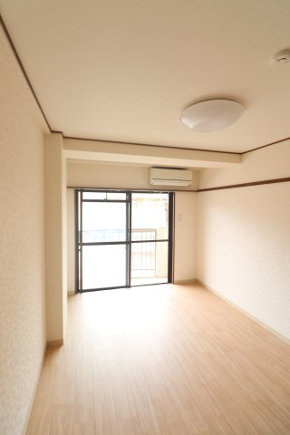 サンポートの寝室