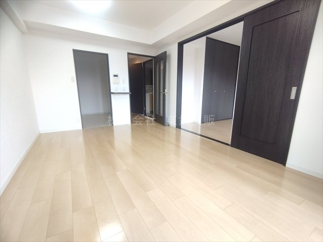 【居間・リビング】の画像