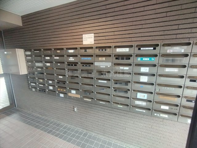 【設備】 | ファミール川越 | 集合ポスト
