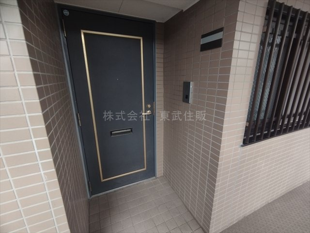 【玄関】 | ファミール川越 | ゆったりとした玄関です