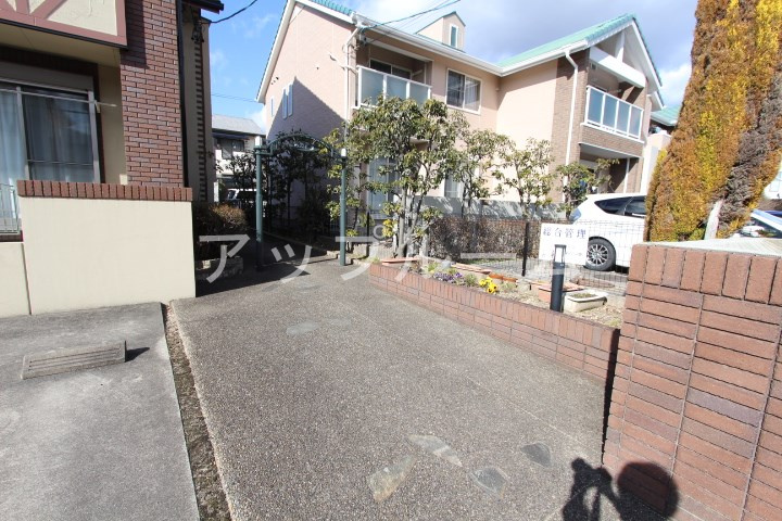 エクセルⅠの駐車場
