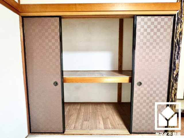 伏見区醍醐新開の収納