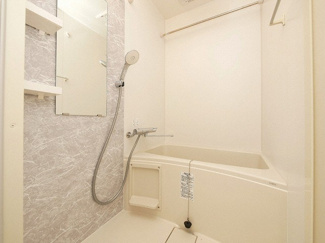 【浴室】 | S-RESIDENCE難波大国町Uno | コンパクトで使いやすいお風呂です