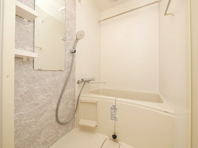 【浴室】 | S-RESIDENCE難波大国町Uno | コンパクトで使いやすいお風呂です