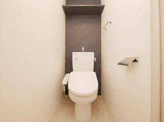 【トイレ】 | S-RESIDENCE難波大国町Uno | 落ち着いたトイレです
