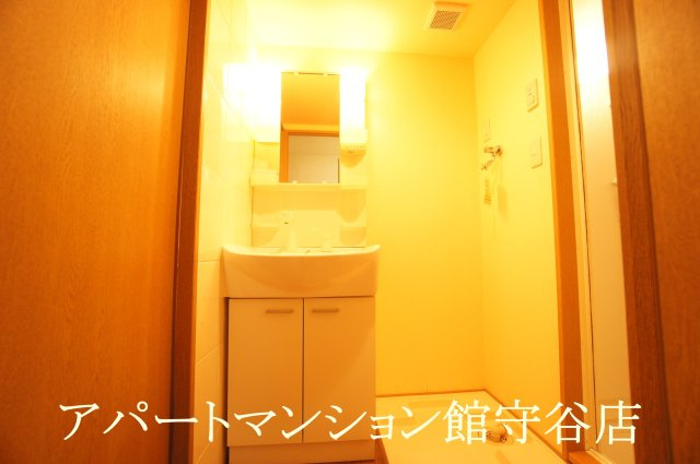 ルミエールの独立洗面台