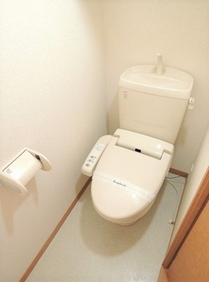 【トイレ】 | さくら | 同タイプ室内※参考写真