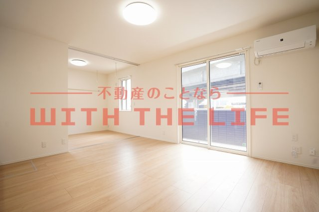 D-roomM.K.【キャッシュバック対象物件】の居間・リビング|ゆったり過ごせる居間です