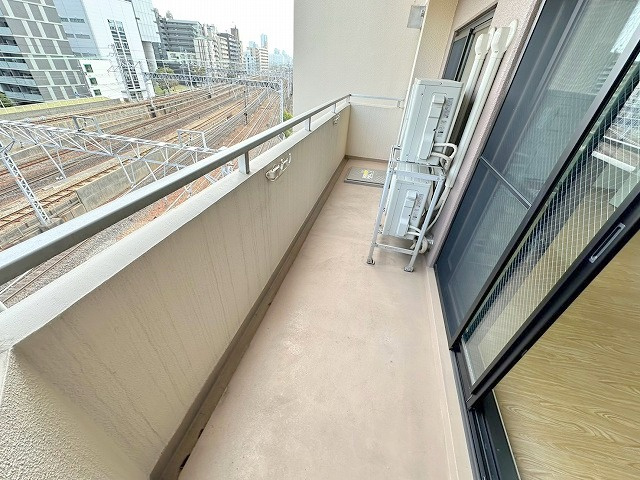 新大阪パークハイツのバルコニー