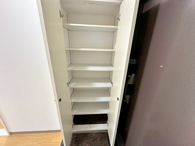 新大阪パークハイツの収納