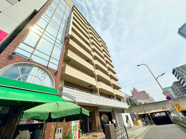 新大阪パークハイツの外観