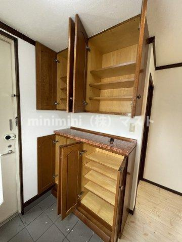 ラパンジール恵美須4の収納