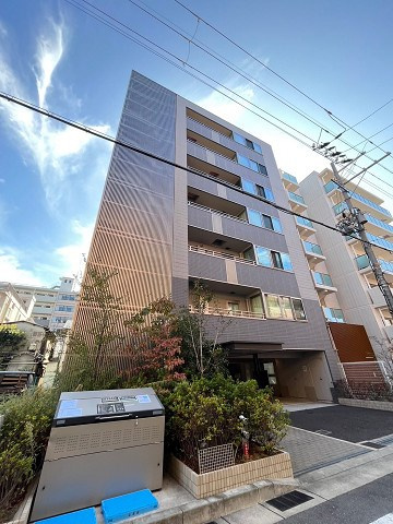 西宮市甲子園口３丁目の賃貸マンションの外観