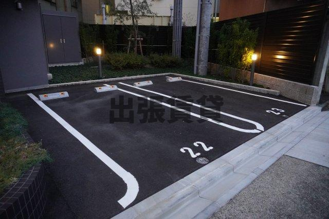 仲介手数料0！！アドバンス名古屋モクシーの駐車場