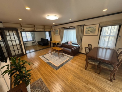 【居間・リビング】 | IROOM学生専用シェアハウス